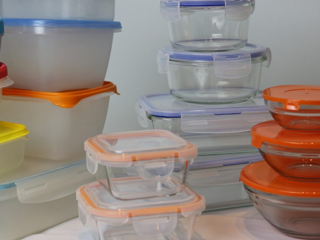 Cristal o plástico para guardar los alimentos